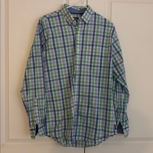 Men’s IZOD plaid dress shirt (size M)